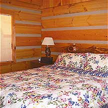 Creekview queen bed
